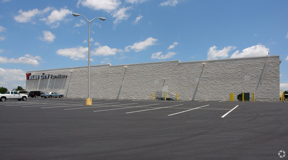 More Photos Of 1581 Wesel Blvd, Hagerstown Freestanding For Lease