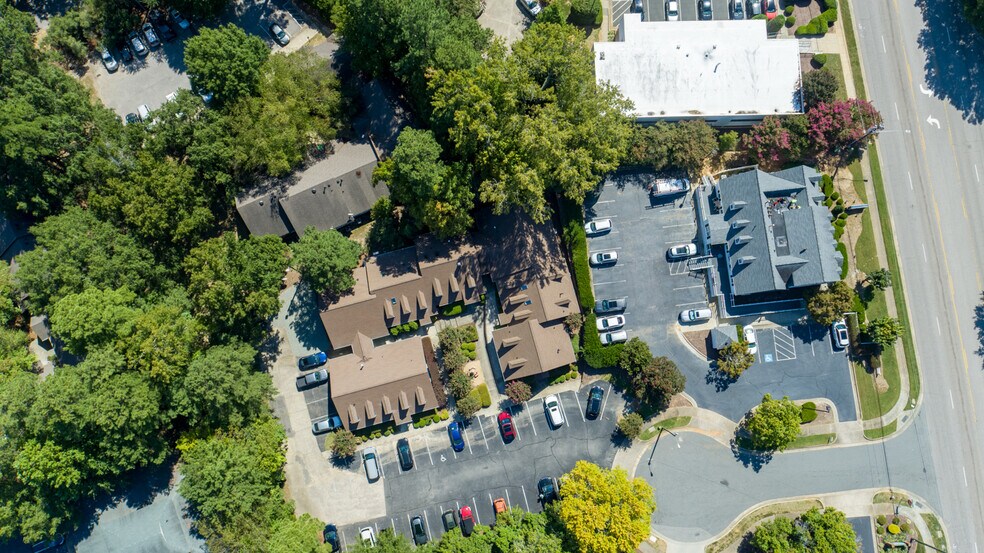 More Photos Of 106 Brady Ct, Cary Medical For Sale