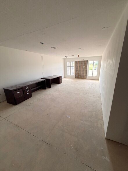 More Photos Of 8505 Hixson Pike, Hixson Freestanding For Lease