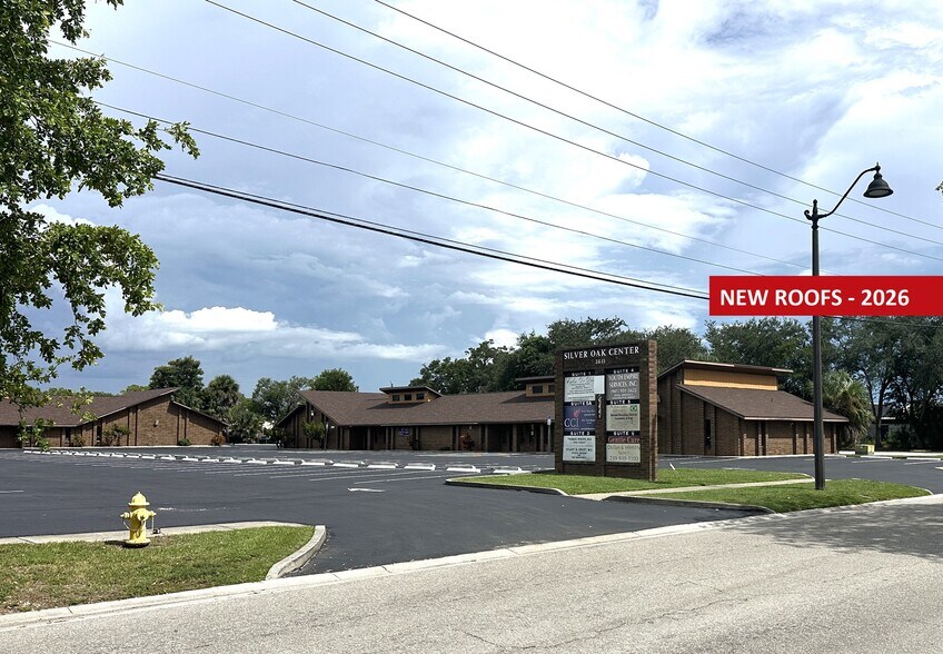 Primary Photo Of 3615 Central Ave, Fort Myers Medical For Sale