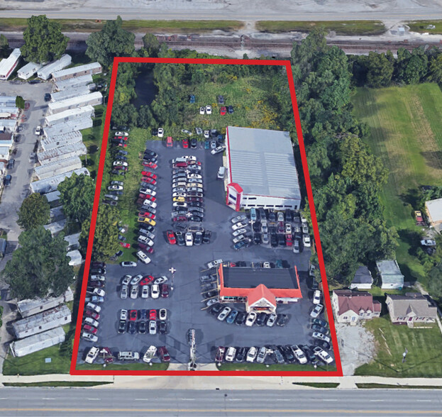 Primary Photo Of 350 Lincoln Hwy W, New Haven Auto Dealership For Sale