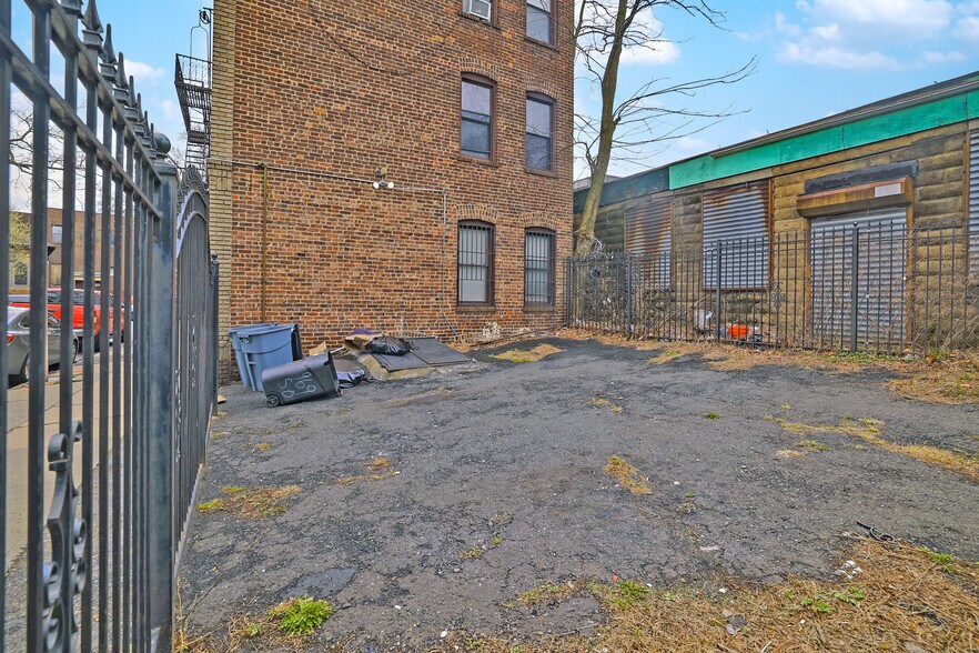More Photos Of 969 S Orange Ave, East Orange Multifamily For Sale