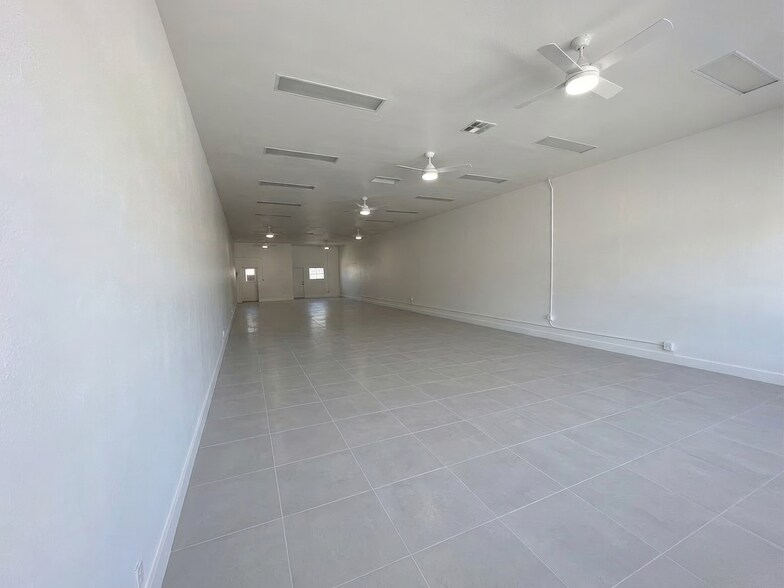 More Photos Of 6320-6322 Atlantic Blvd, Bell Storefront For Lease