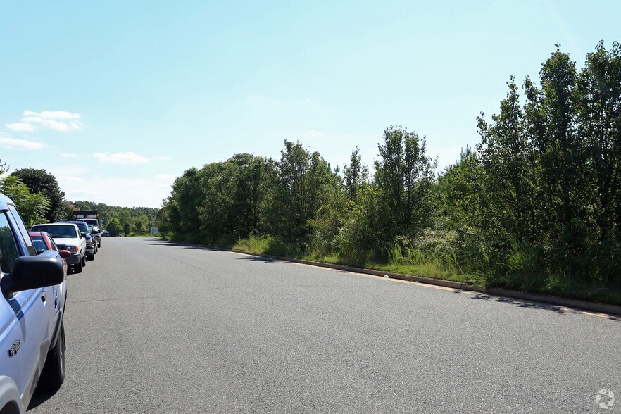 More Photos Of 11000 Pierson Dr, Fredericksburg Land For Sale