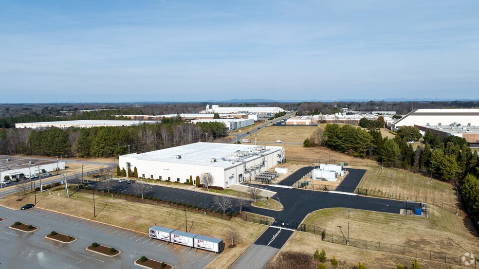 More Photos Of 2436 Penny Rd, Claremont Industrial For Sale