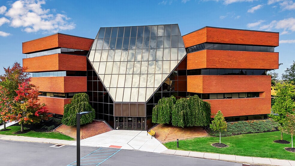More Photos Of 6400 Sheridan Dr, Buffalo Unknown For Lease