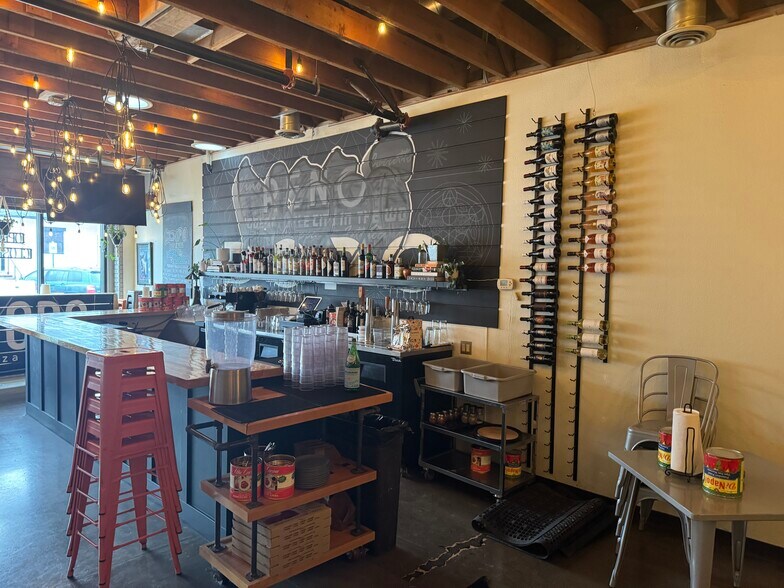 More Photos Of 16 Saint Lawrence Ave, Reno Freestanding For Lease