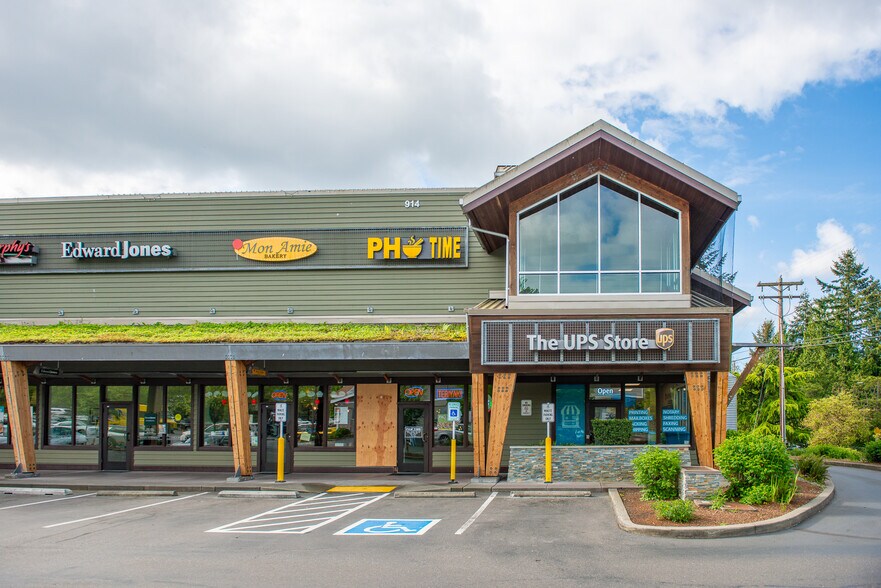 More Photos Of 926 164th St SE, Mill Creek Unknown For Lease