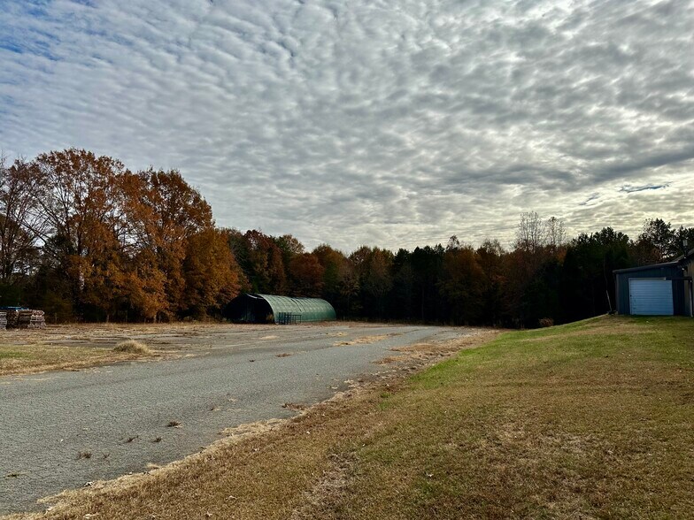 More Photos Of 1455 Harrison Rd, Salisbury Manufacturing For Sale