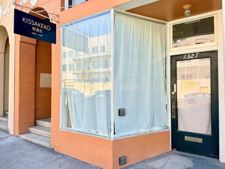 More Photos Of 39 John St, San Francisco Apartments For Sale
