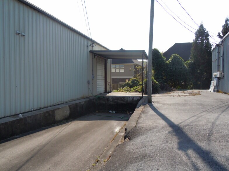 More Photos Of 1805 Tin Valley Cir, Birmingham Warehouse For Lease