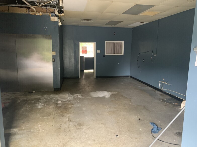 More Photos Of 6525 Memphis Arlington Rd, Bartlett Unknown For Lease