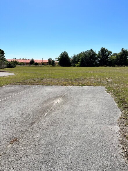 More Photos Of 2401 Walden Woods Dr, Plant City Land For Sale