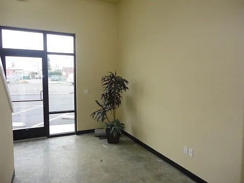 More Photos Of 12527 Mukilteo Speedway, Lynnwood Auto Repair For Lease