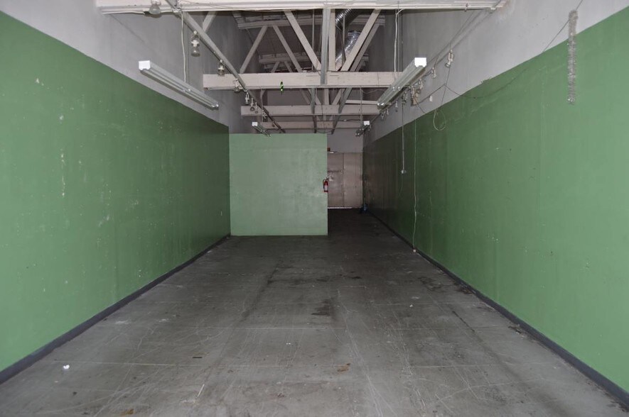 More Photos Of 4120-4128 S Broadway Ave, Los Angeles Storefront For Lease