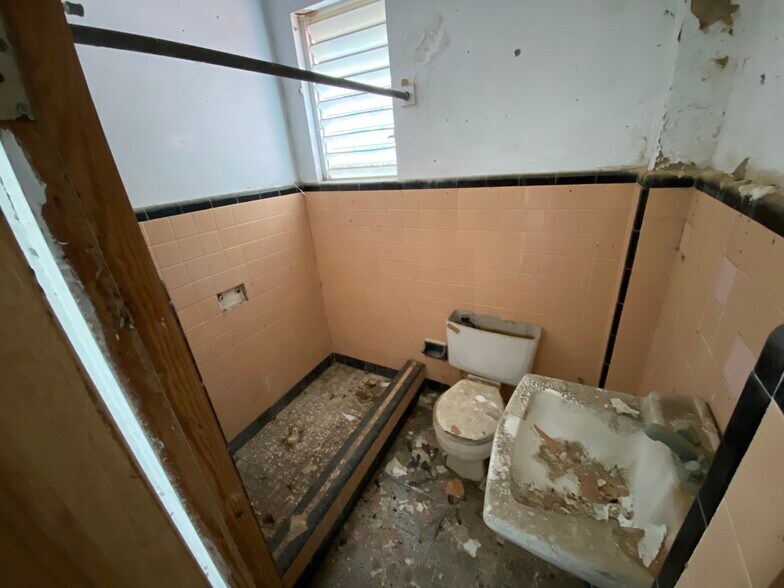 More Photos Of 202 Calle Marcial Bosch, Cayey Apartments For Sale