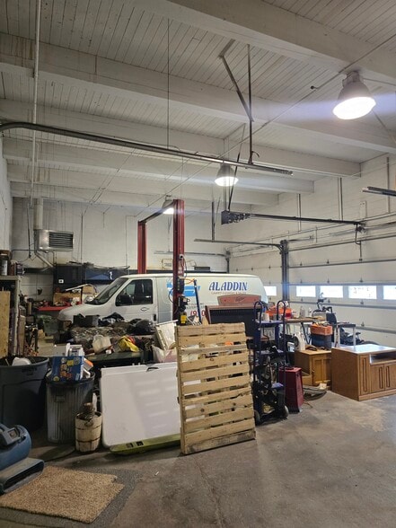 More Photos Of 805 W Main St, Sterling Auto Repair For Sale