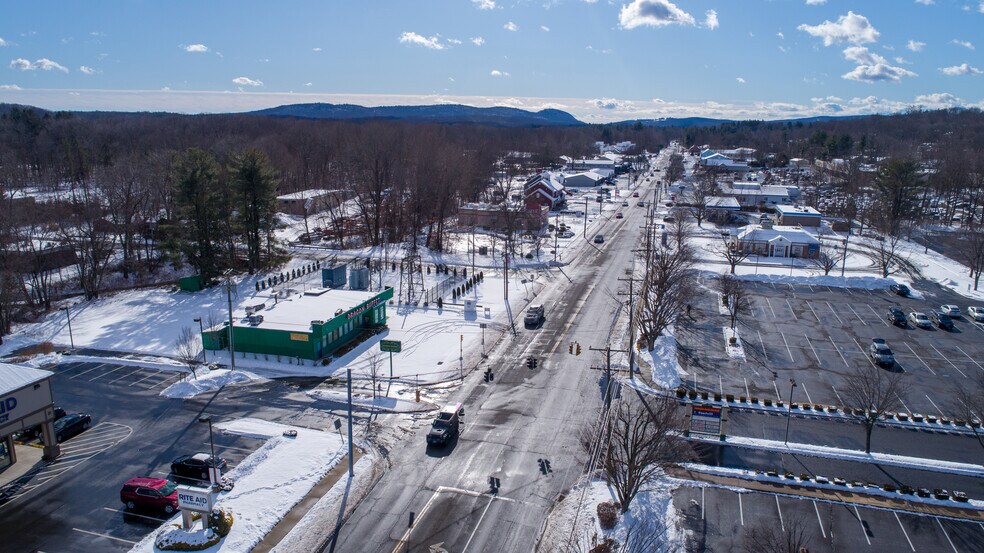 More Photos Of 944 S Main St, Cheshire Restaurant For Sale