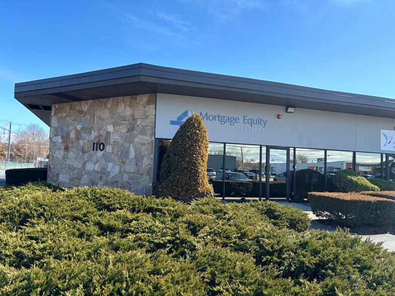 More Photos Of 110 Jefferson Blvd, Warwick Office For Lease