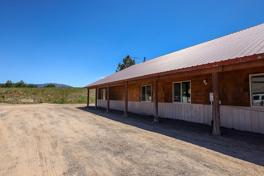 More Photos Of 105 E Jacob St, McCall Service For Sale