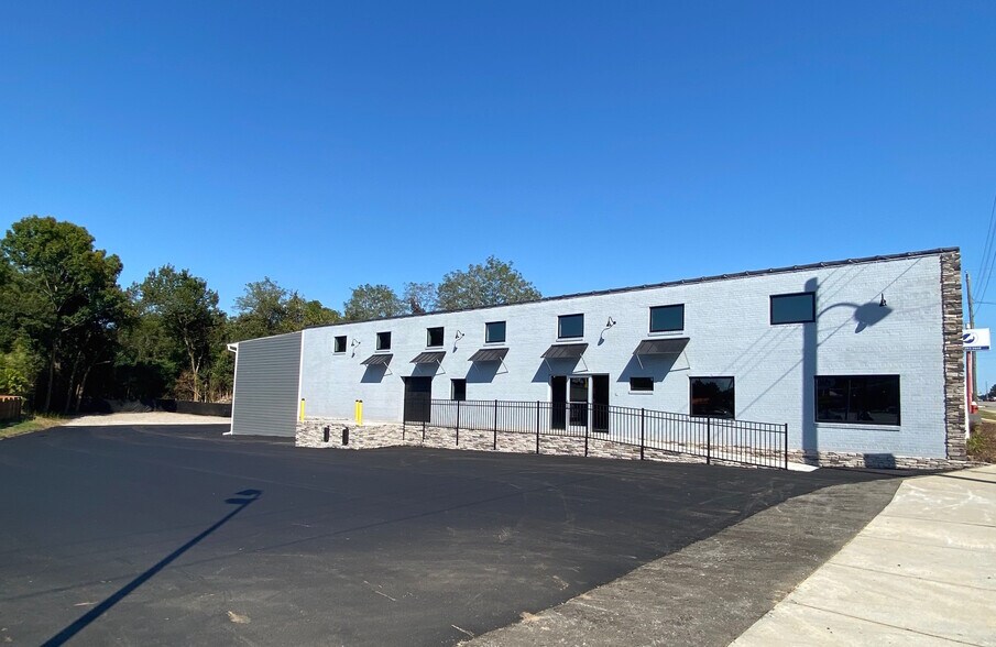 More Photos Of 817 S Horner Blvd, Sanford Light Distribution For Lease