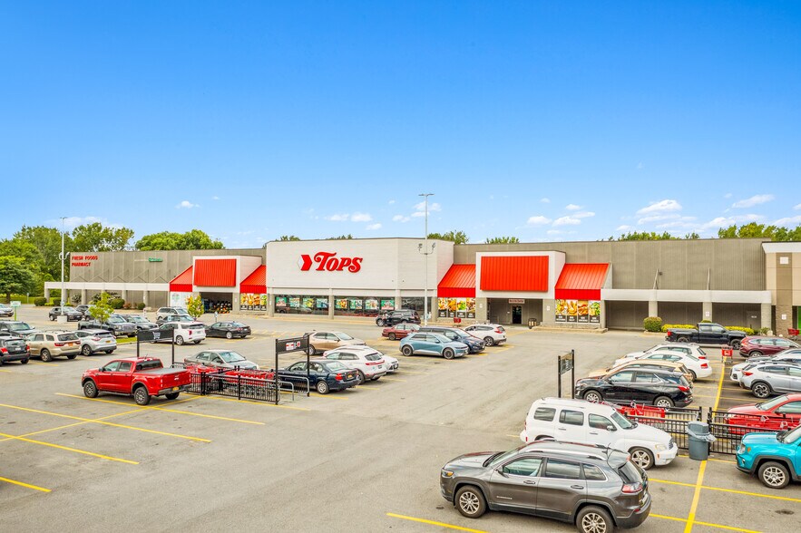 More Photos Of 7310 Niagara Falls Blvd, Niagara Falls Unknown For Lease