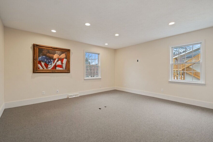 More Photos Of 396 4th St, Beaver Office Residential For Sale