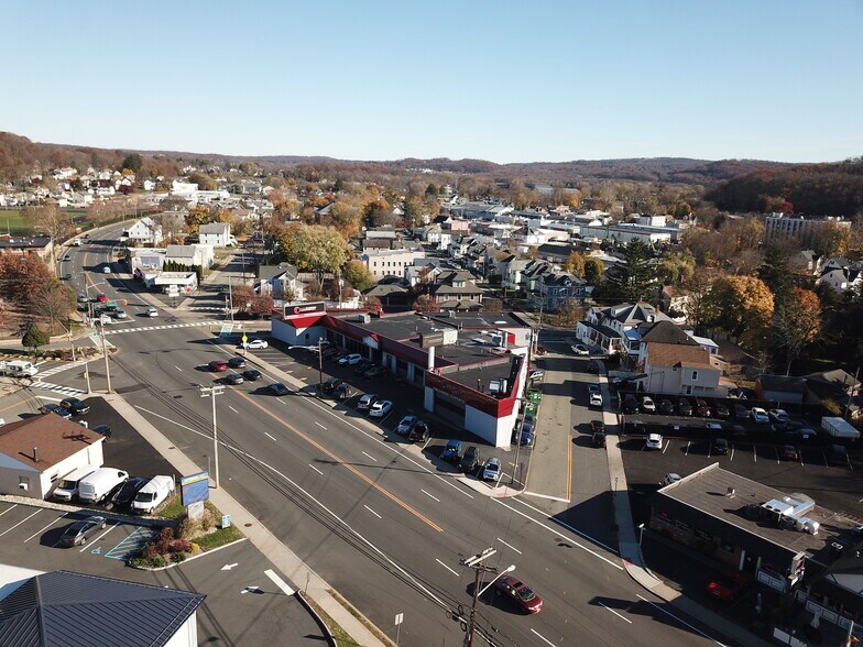 More Photos Of 238 US-46, Dover Auto Repair For Sale