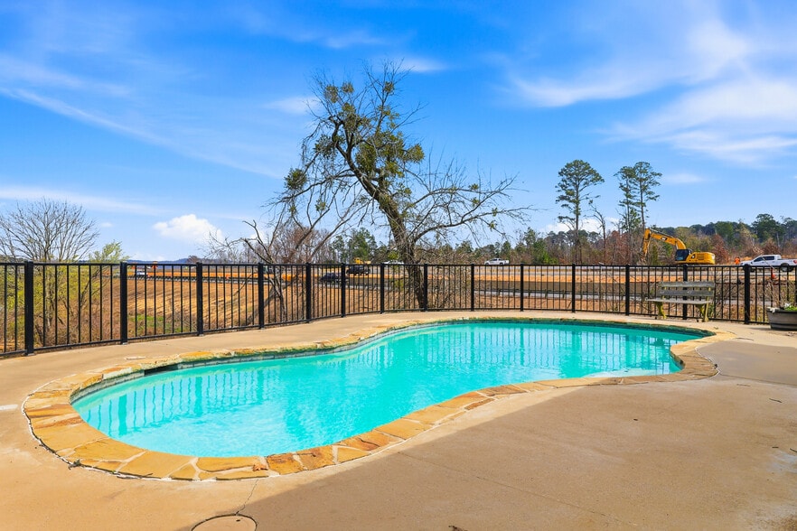 More Photos Of 16851 State Highway 155 N, Ore City Marina For Sale