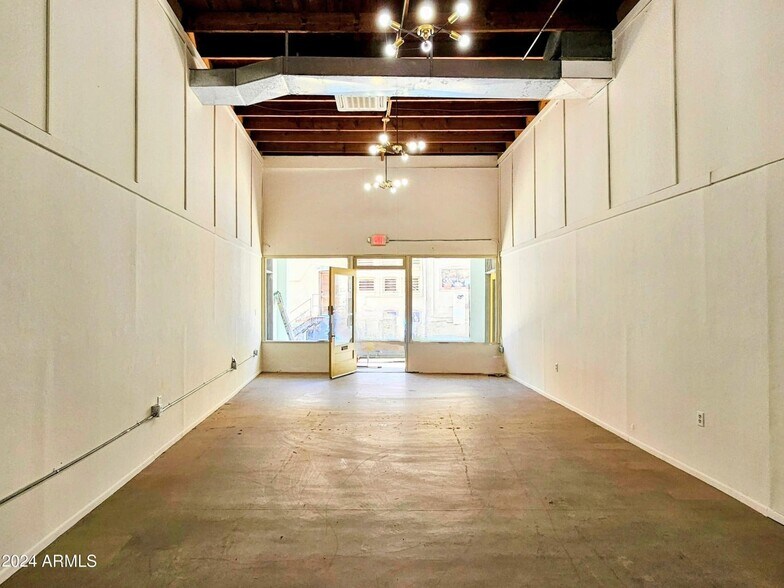 More Photos Of 31 Subway St, Bisbee Storefront Retail Office For Sale