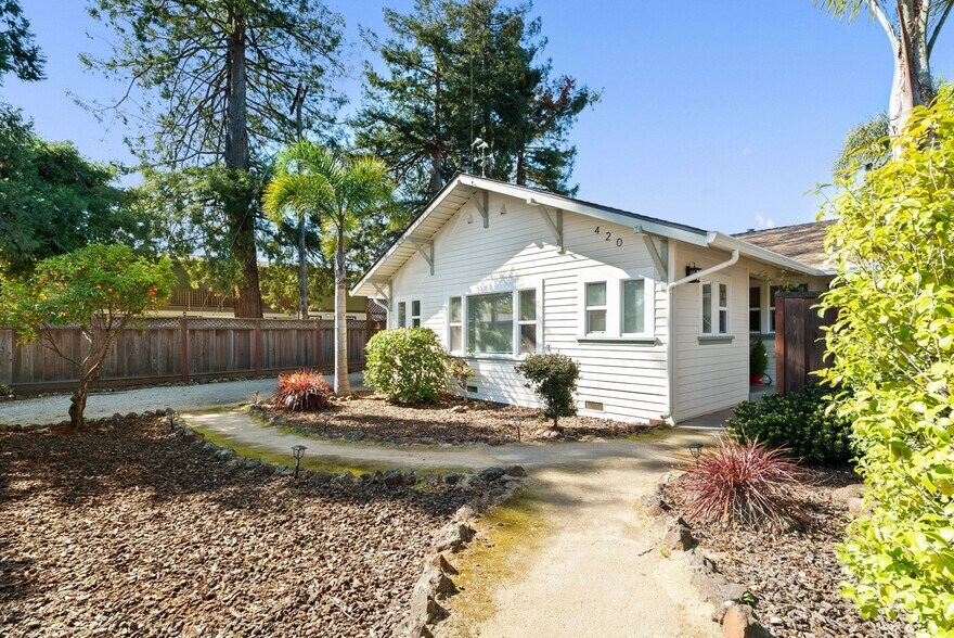 More Photos Of 420 Capitola Road Ext, Santa Cruz Apartments For Sale