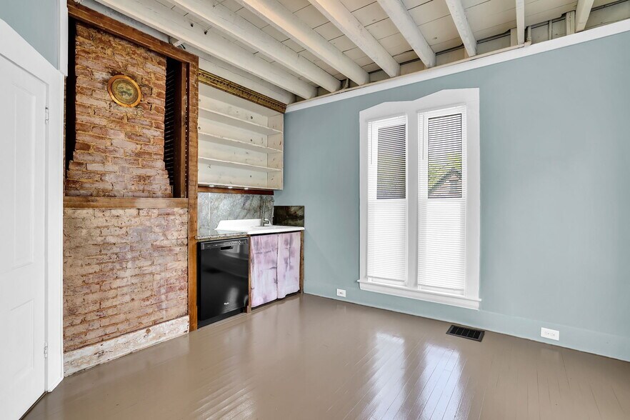 More Photos Of 134 Marble Mill Rd, Marietta Office For Sale