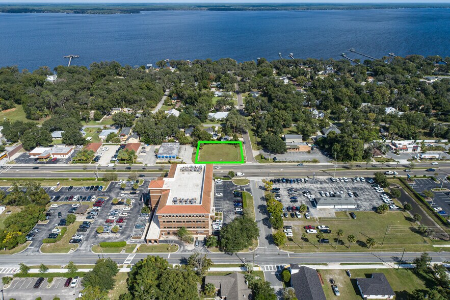 More Photos Of 706 N Orange Ave, Green Cove Springs Land For Lease