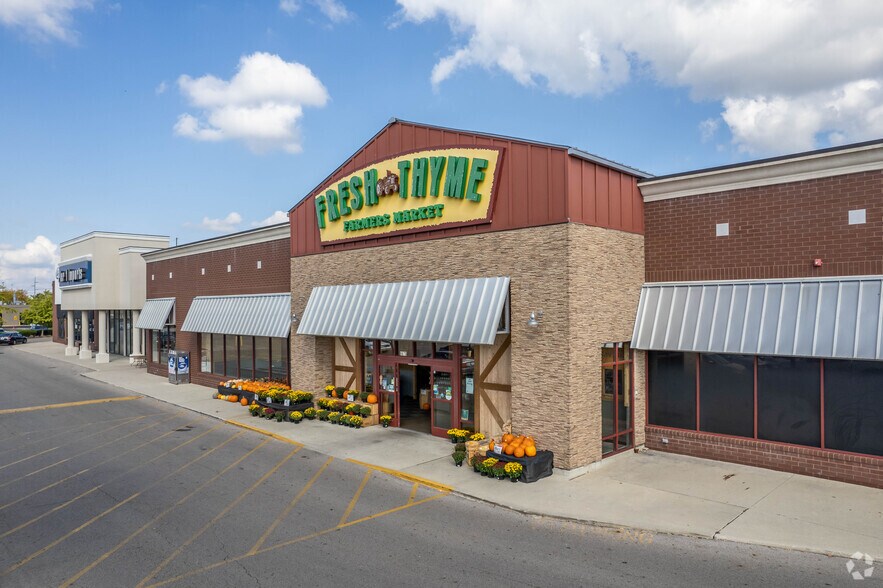 More Photos Of 6600-6694 Sawmill Rd, Columbus Storefront For Lease