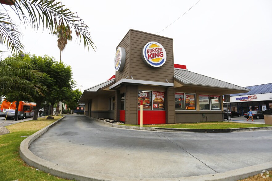 More Photos Of 3101-3125 N San Fernando Rd, Los Angeles Freestanding For Lease