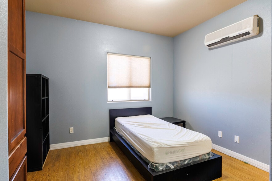 More Photos Of 16286 S Sunland Gin Rd, Arizona City Rehabilitation Center For Sale