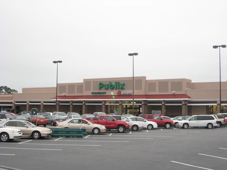 Primary Photo Of 106 Altama Connector, Brunswick General Retail For Lease