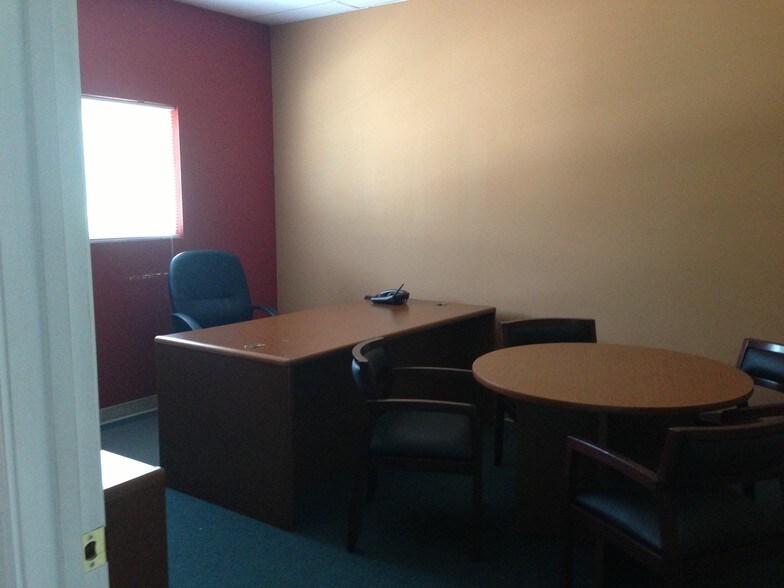 More Photos Of 1236 Jungermann Rd, Saint Peters Office For Sale