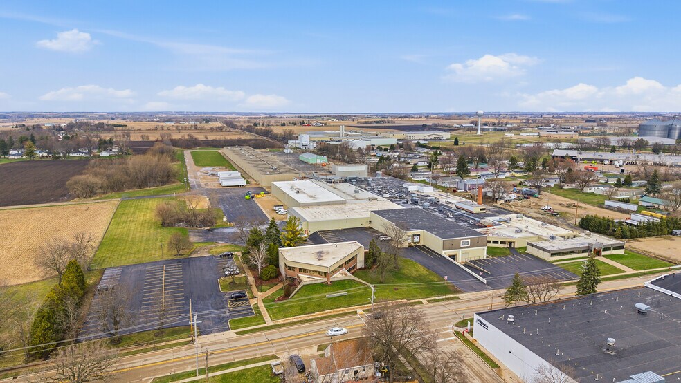 More Photos Of 424 E Oshkosh St, Ripon Manufacturing For Sale