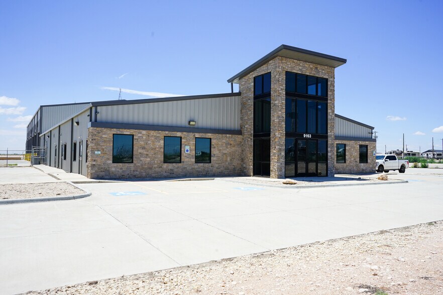 More Photos Of 9163 W Murphy St, Odessa Industrial For Lease