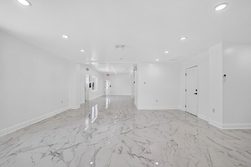 More Photos Of 3608 Burlington Rd, Greensboro Freestanding For Sale