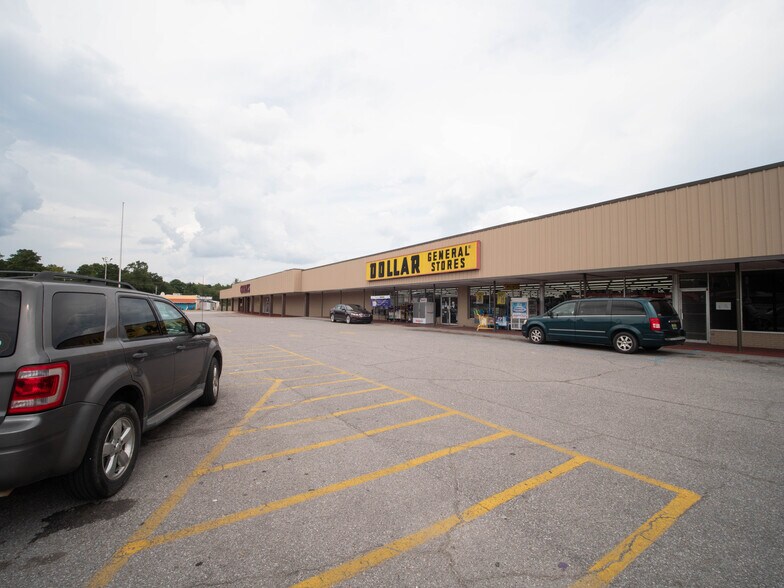 More Photos Of 750 Hwy 9, Centre Unknown For Lease