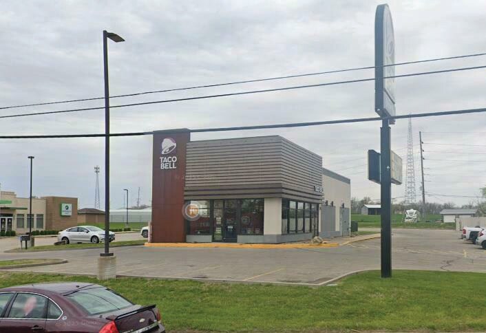 More Photos Of 2235 State St, Chester Fast Food For Sale