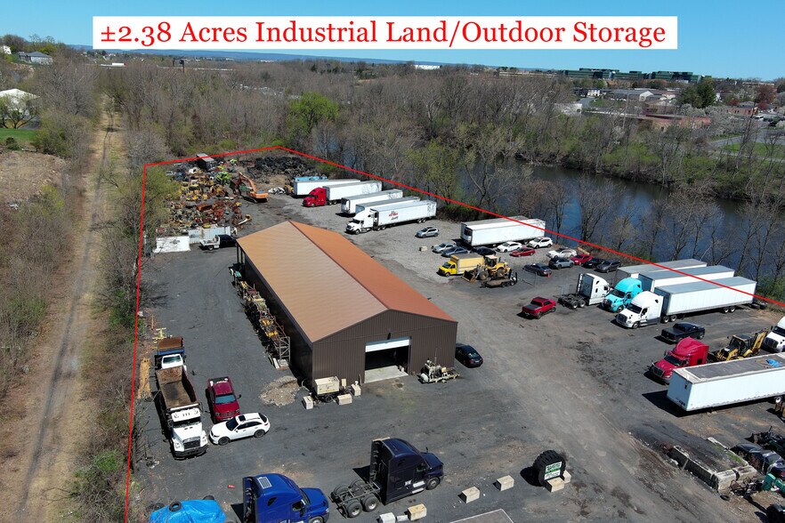 Primary Photo Of Catasauqua Ave., Whitehall Warehouse For Lease