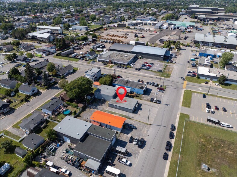 More Photos Of 485 Rue Bertrand, Trois-Rivières Industrial For Sale