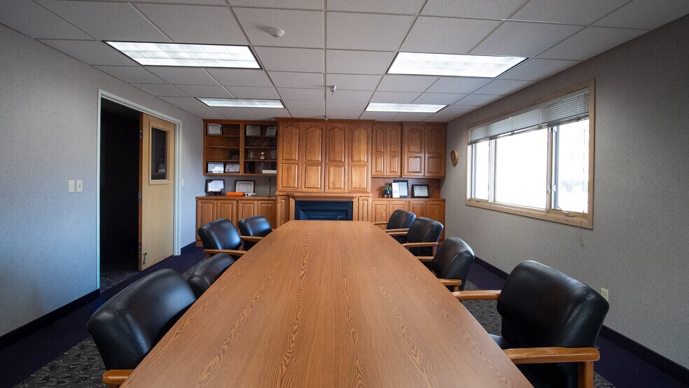 More Photos Of 5140 Moundview Dr, Red Wing Manufacturing For Lease