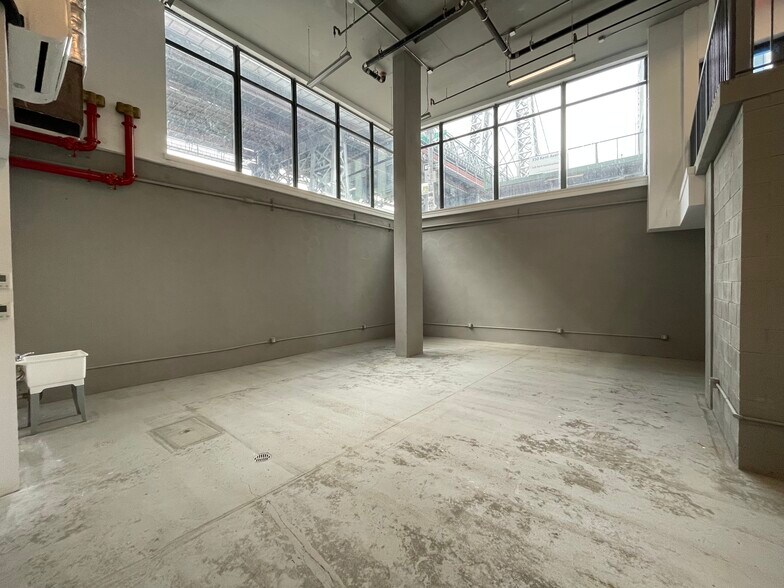 More Photos Of 349 Kent Ave, Brooklyn Apartments For Lease