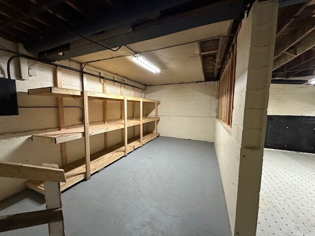 More Photos Of 181 Northwest Hwy, Cary General Retail For Sale