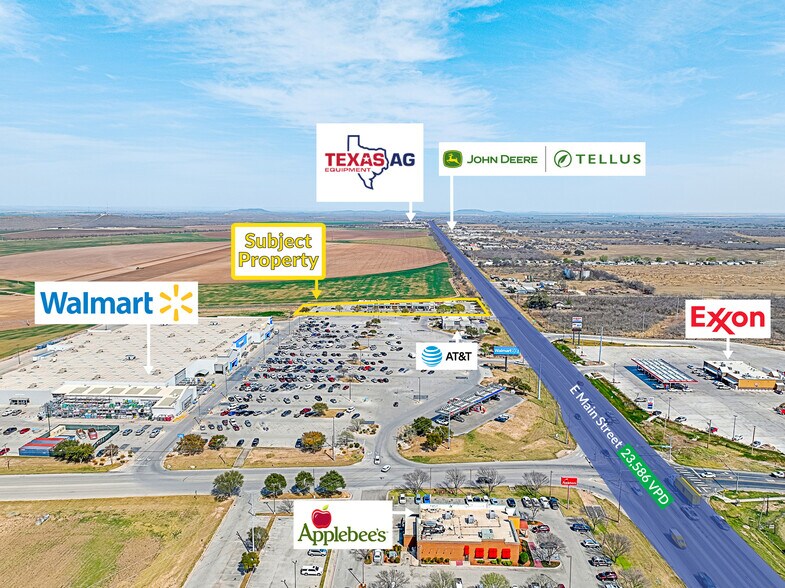 More Photos Of 3250 E Main St, Uvalde General Retail For Sale