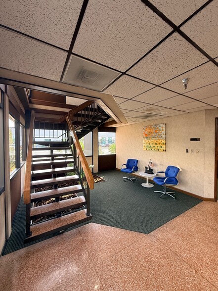 More Photos Of 5141 Procyon St, Las Vegas Warehouse For Lease